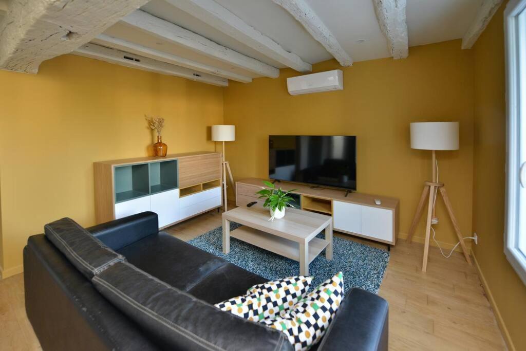 Photo of Livingroom in Nogent-le-Roi