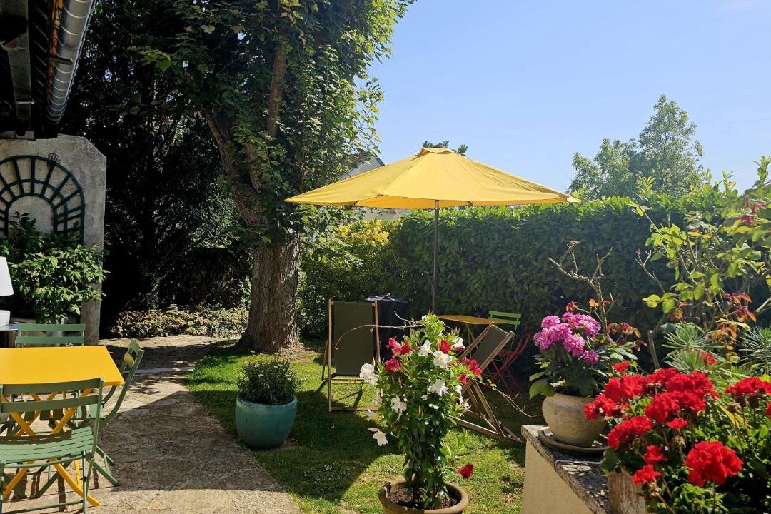 Photo of Patio Balcony in Giverny