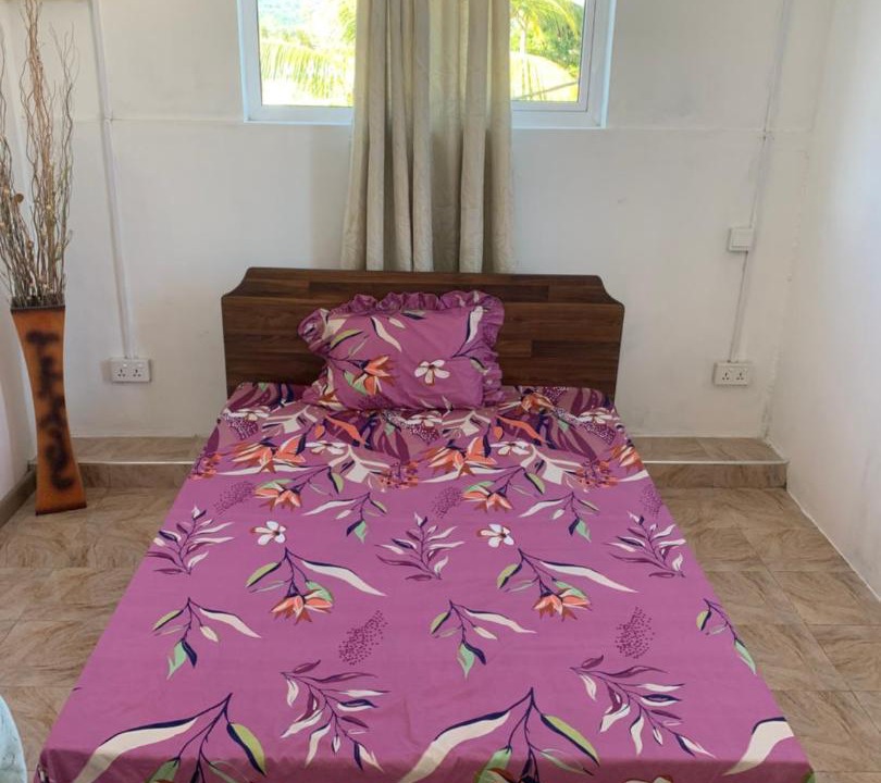 Photo of Bedroom in Calebasses