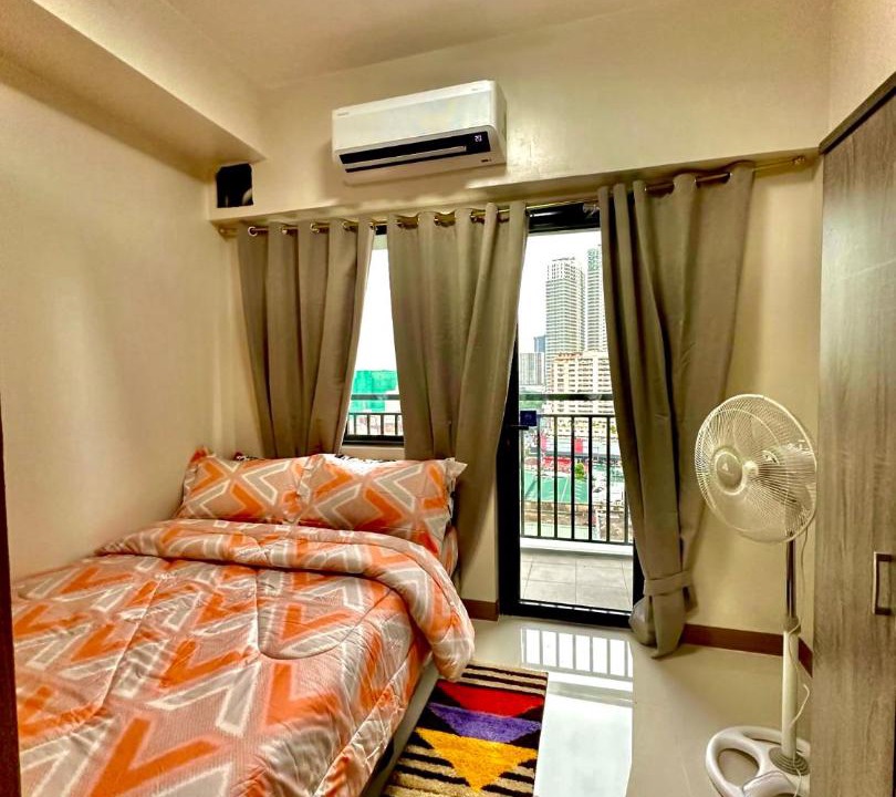 Photo of Bedroom in Legazpi Village