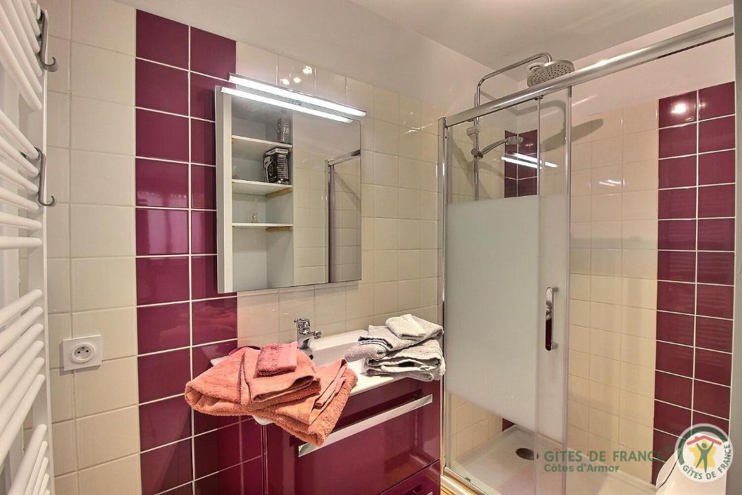Photo of Bathroom in Beaussais-sur-Mer
