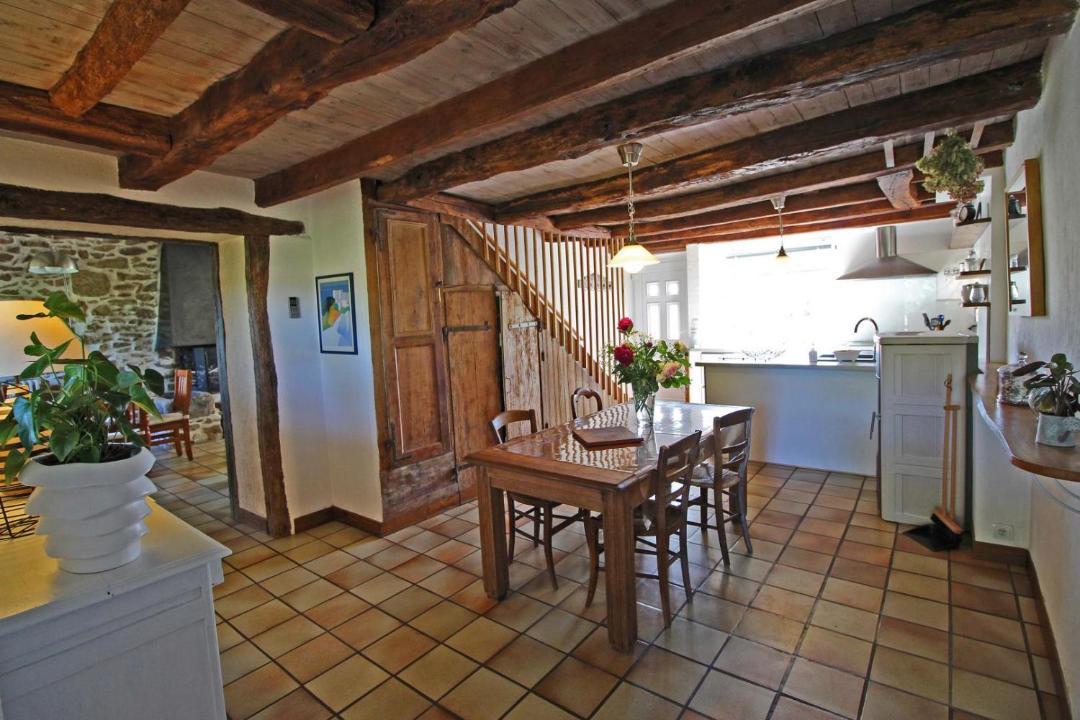 Photo of Patio Balcony in Saint-Gence