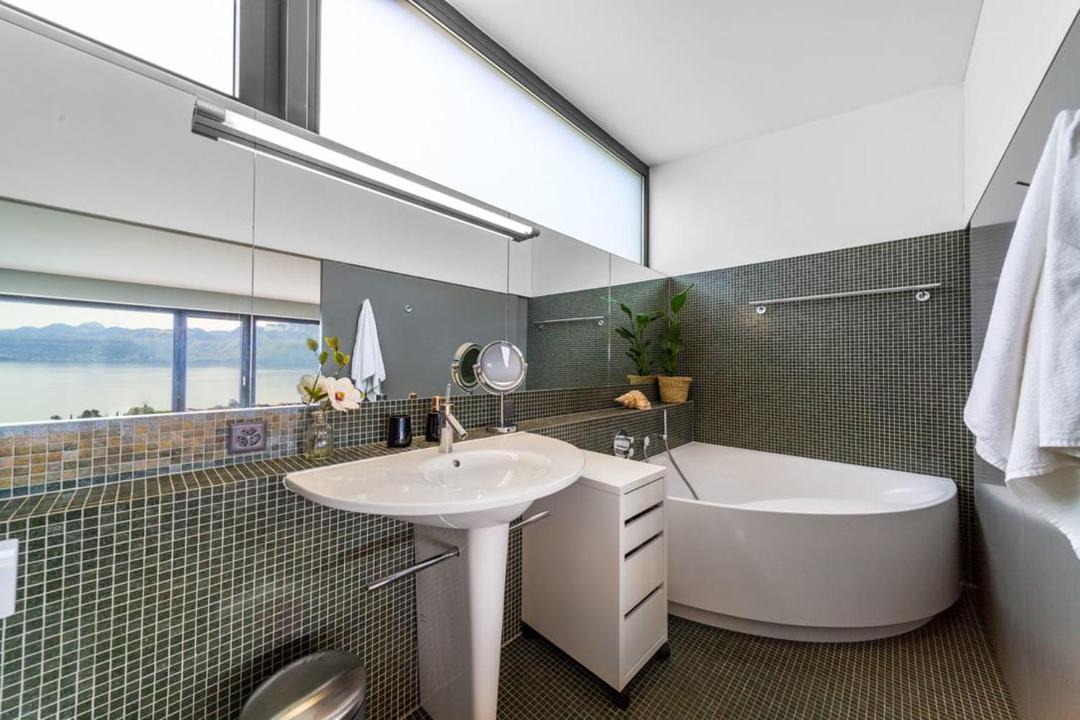Photo of Bathroom in Lutry