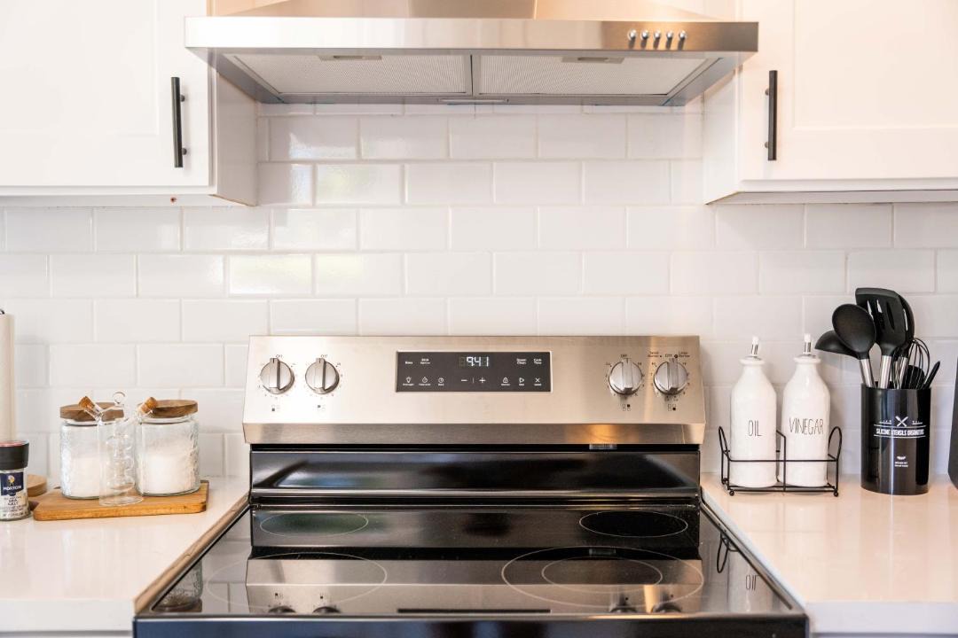 Photo of Kitchen in SeaTac