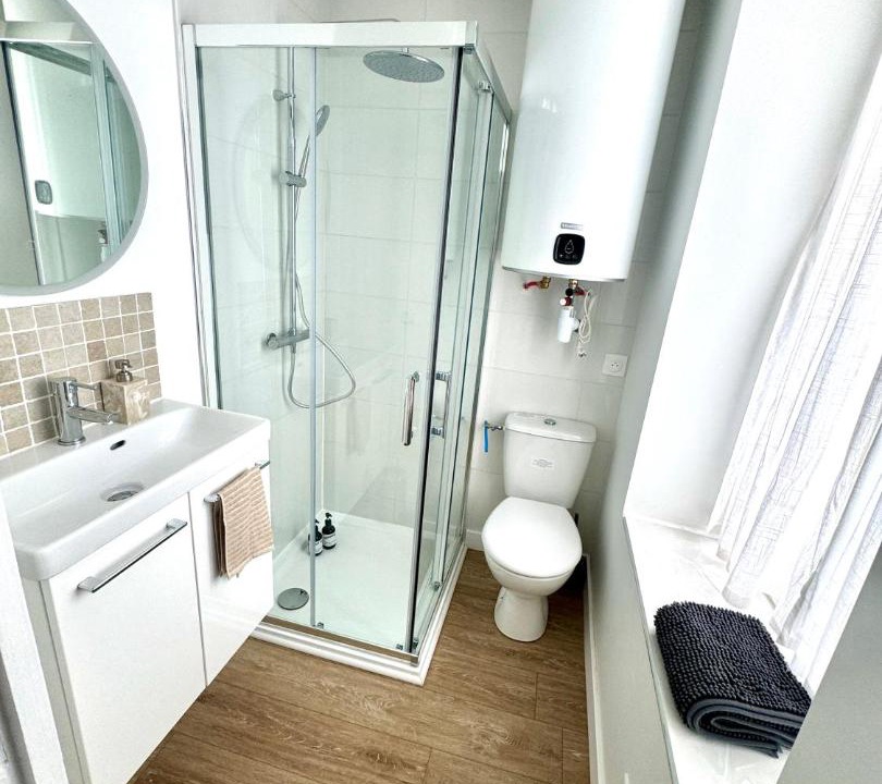 Photo of Bathroom in Chateauneuf-du-Faou