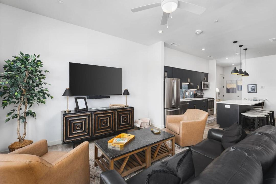 Photo of Livingroom in Edgehill