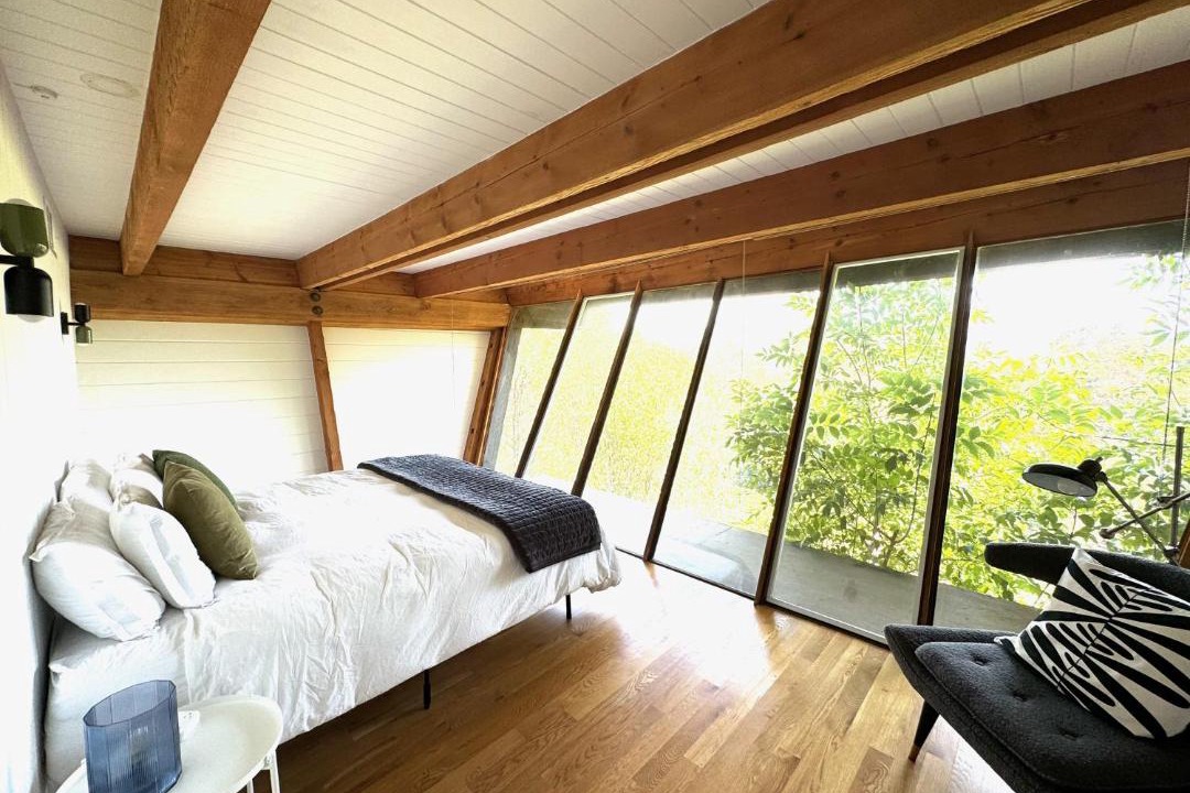 Photo of Bedroom in Hollywood Hills