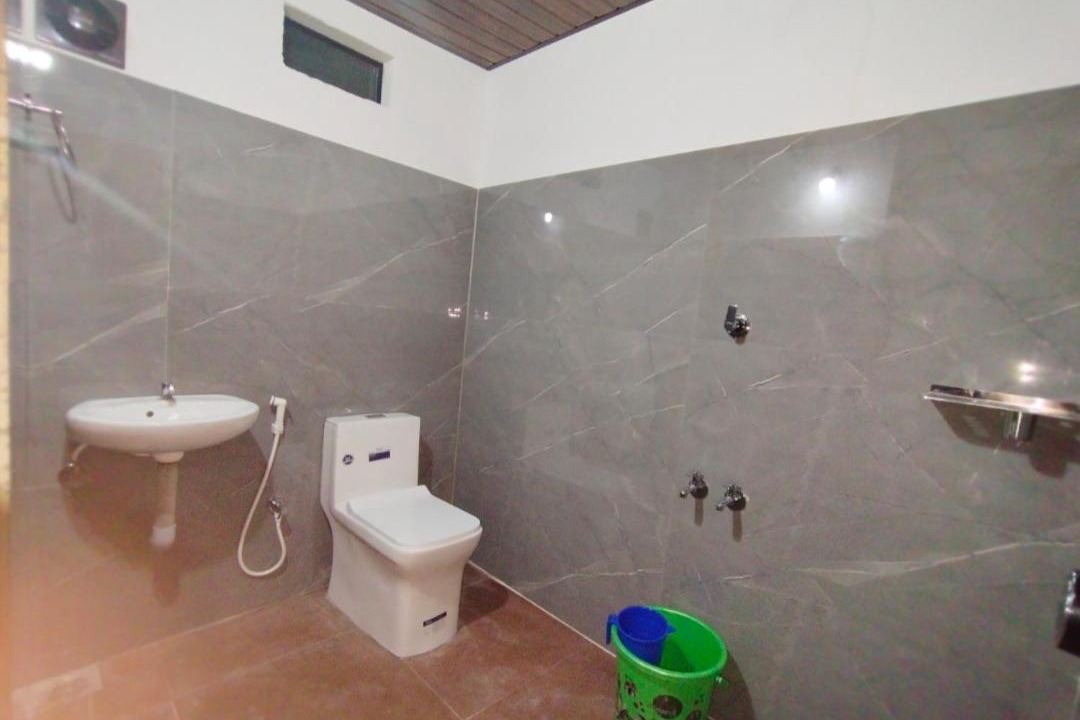 Photo of Bathroom in Thariyode