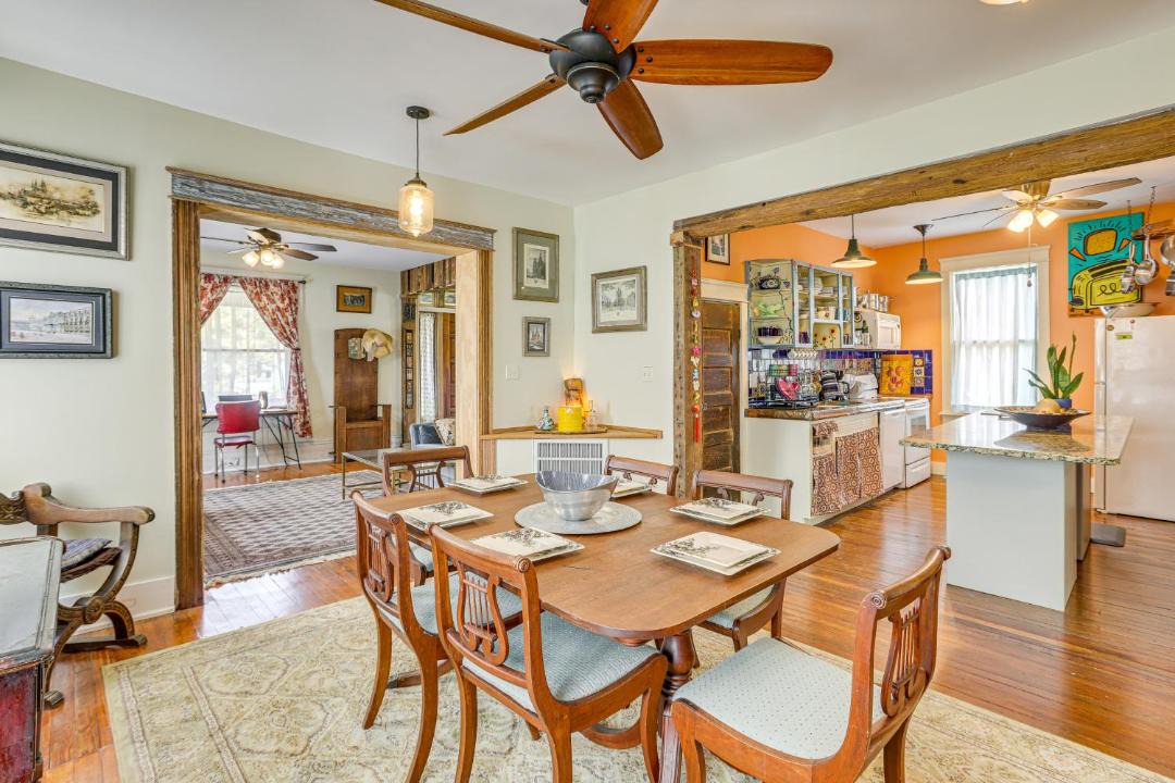 Photo of Kitchen in Crestline Heights