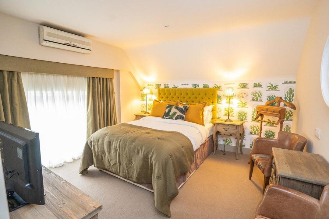 Photo of Bedroom in Chiddingfold