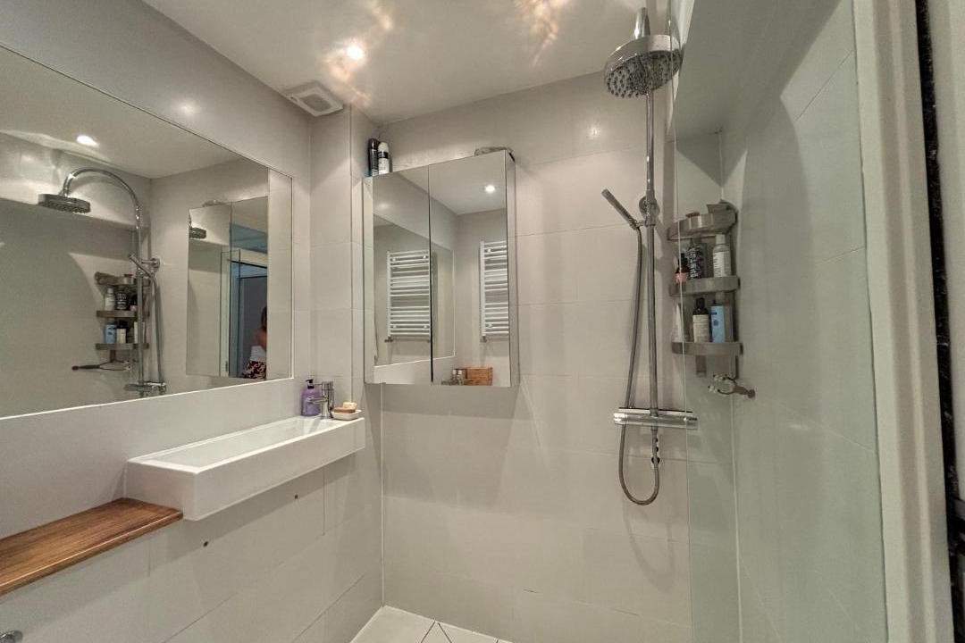 Photo of Bathroom in Homerton