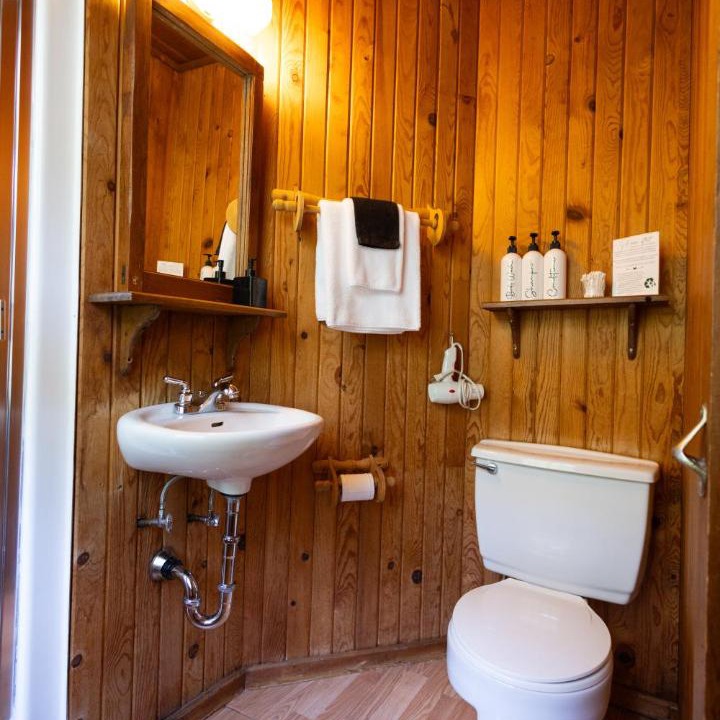 Photo of Bathroom in Pointe-au-Pic