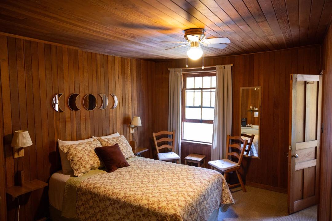 Photo of Bedroom in Pointe-au-Pic