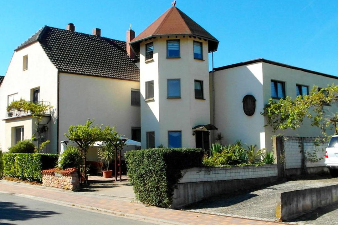 Photo of Others in Gruenstadt
