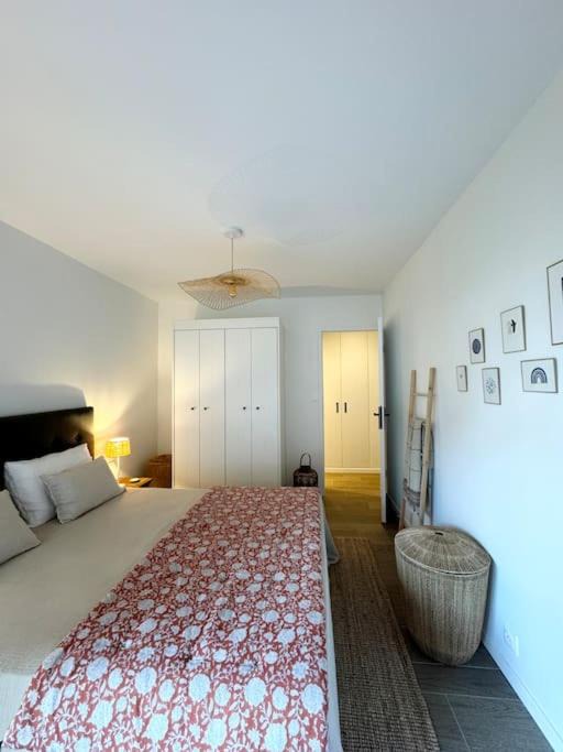 Photo of Bedroom in Benodet