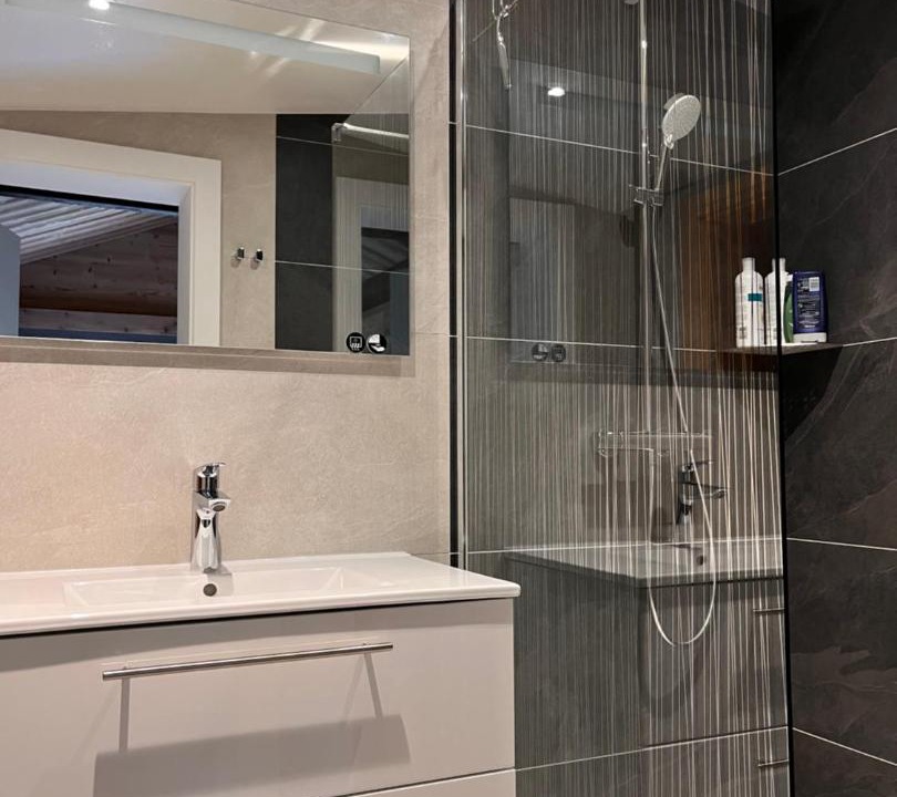 Photo of Bathroom in Ventron