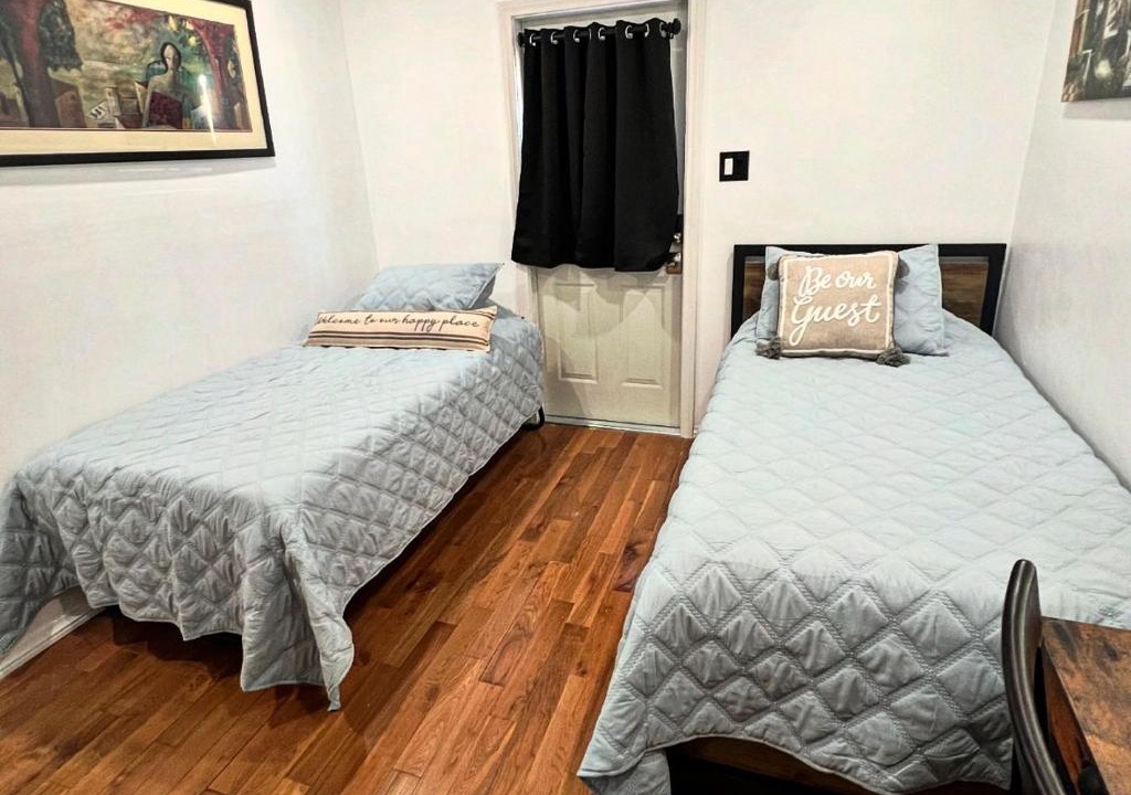 Photo of Bedroom in Del Aire