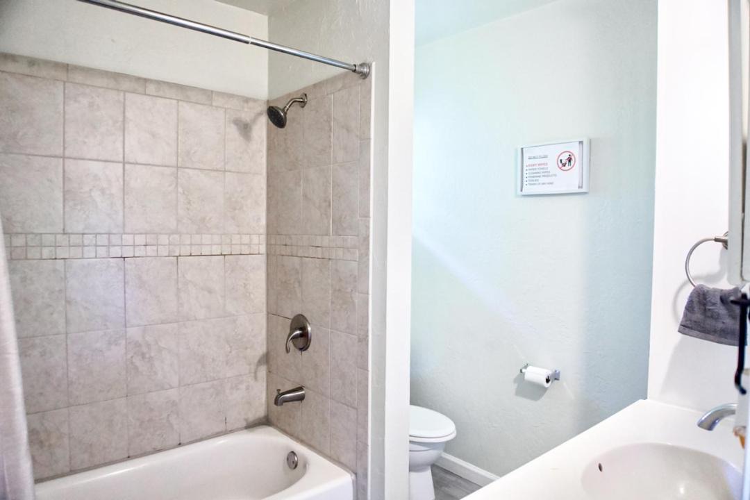 Photo of Bathroom in Central Oklahoma City