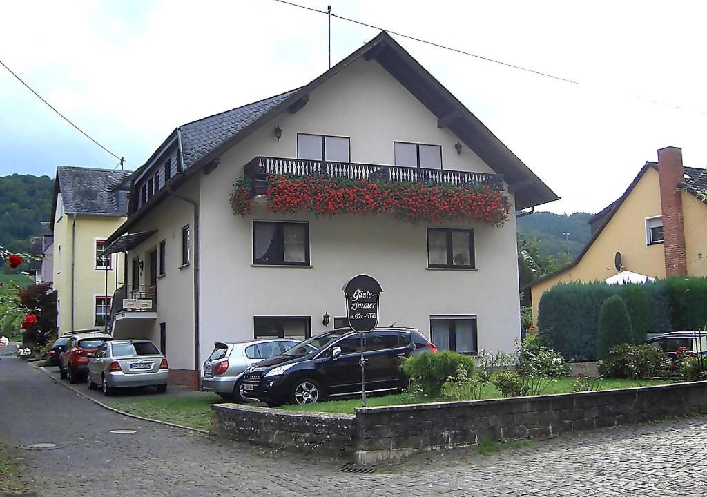 Photo of Buildings in Ernst
