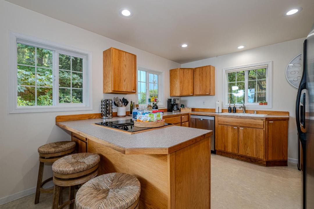 Photo of Kitchen in Vashon Island