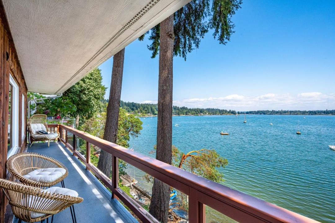 Photo of Patio Balcony in Vashon Island