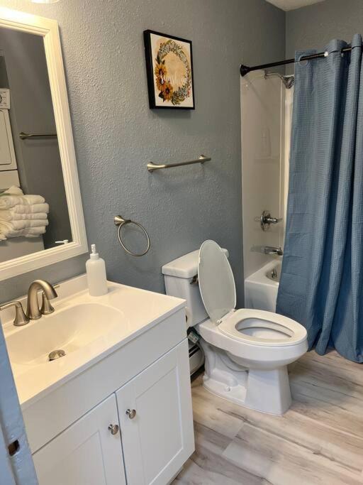 Photo of Bathroom in Fairview