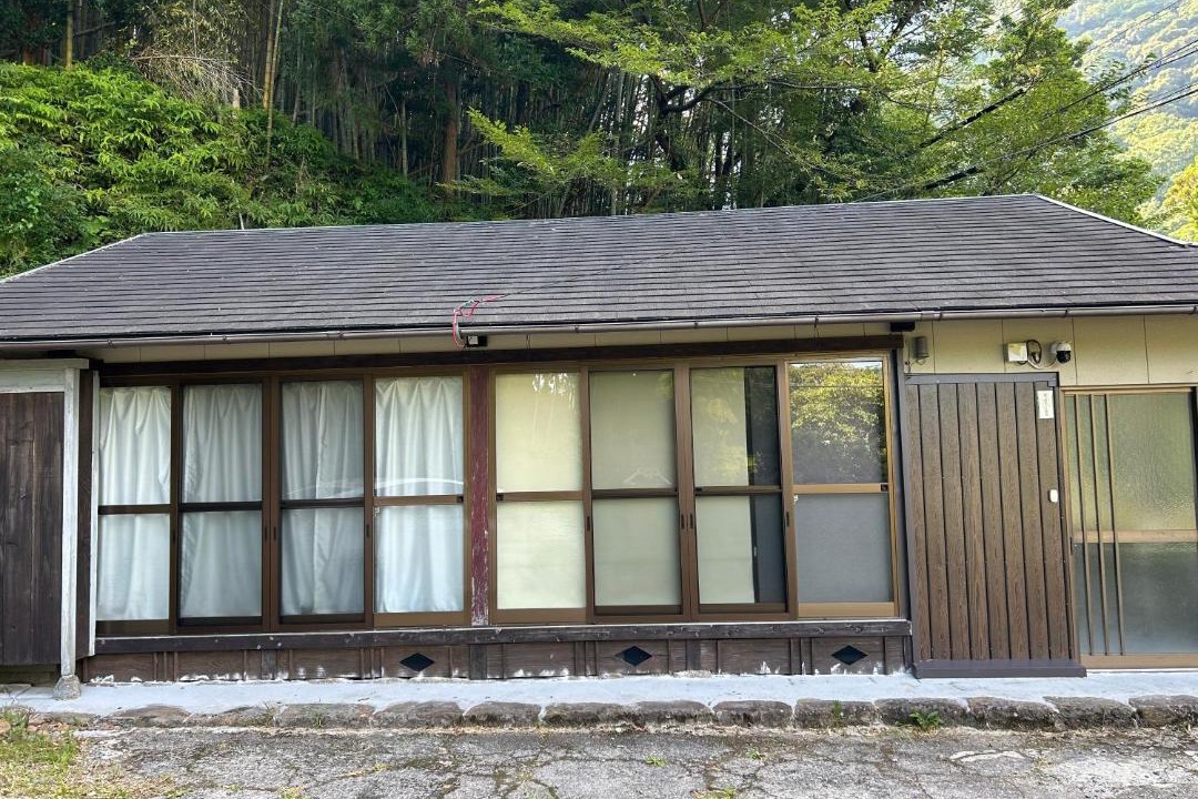 Photo of Buildings in Nachikatsuura