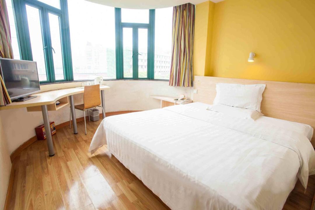 Photo of Bedroom in Maojian Qu