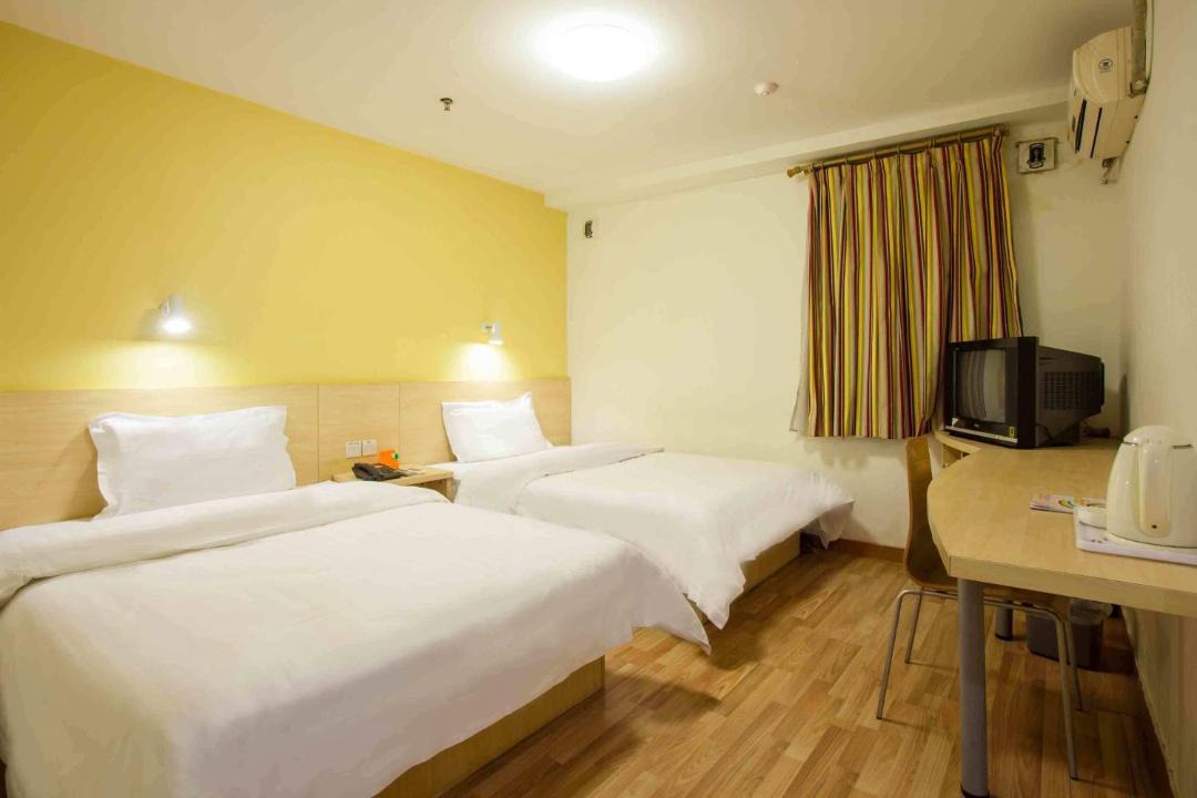 Photo of Bedroom in Maojian Qu
