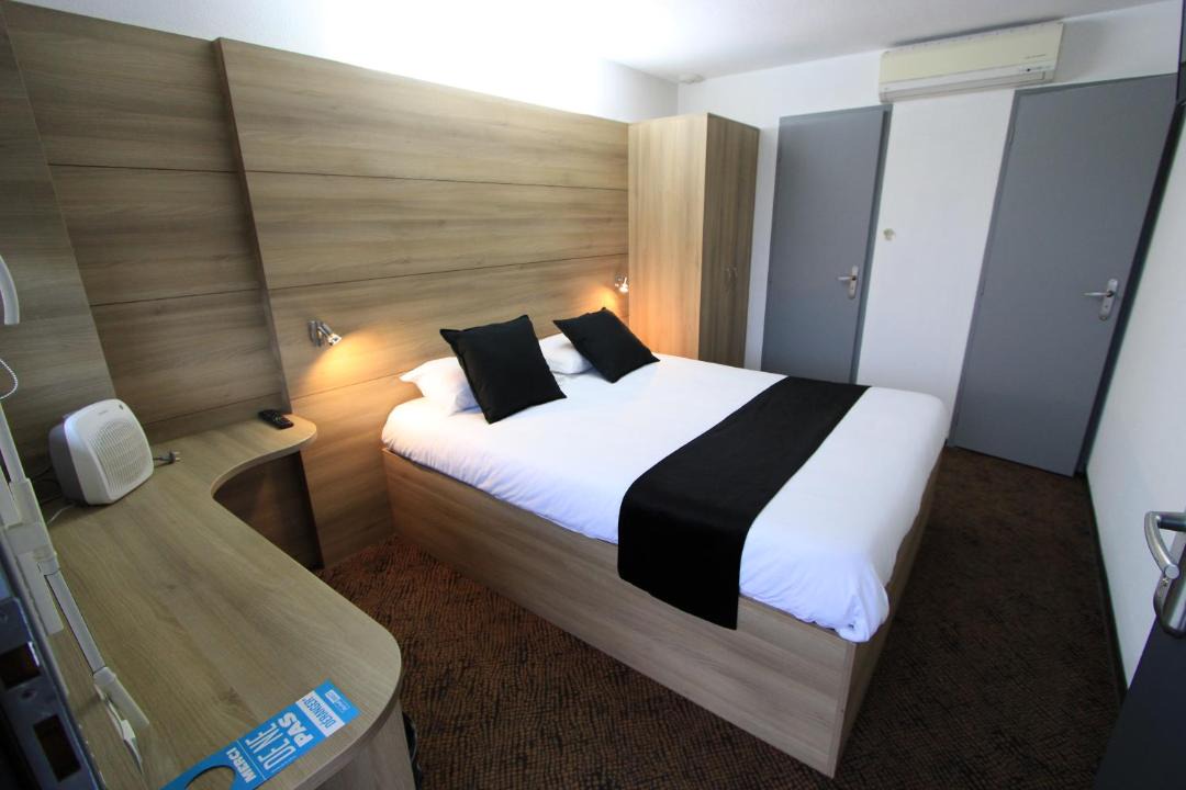Photo of Bedroom in Loudeac