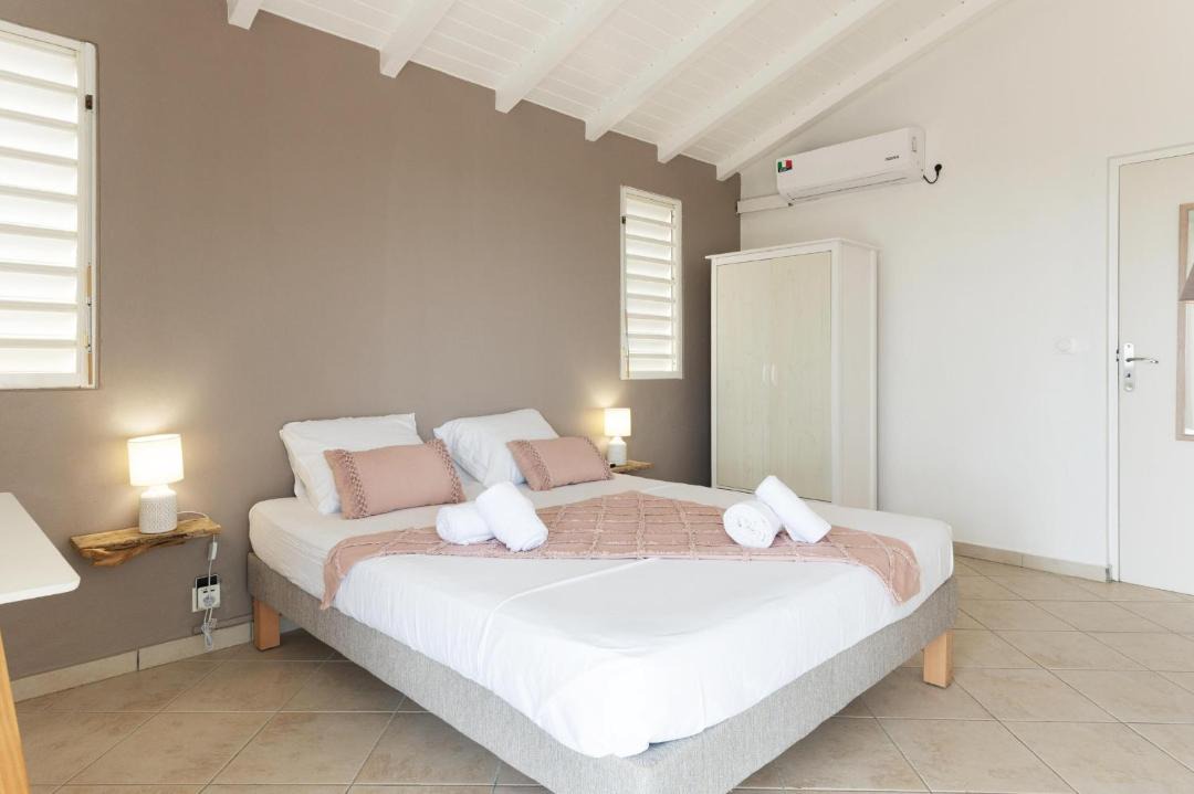 Photo of Bedroom in Le Moule