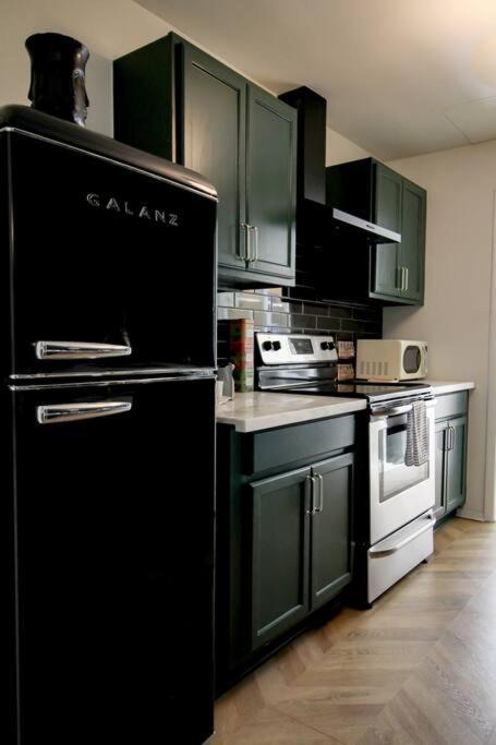 Photo of Kitchen in Turtle Creek