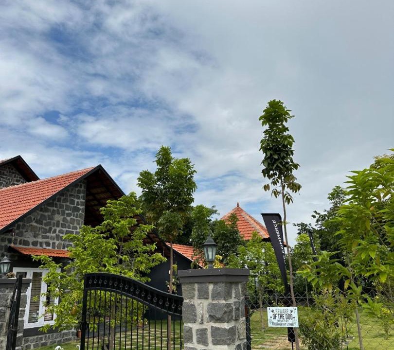 Photo of Buildings in Hosur