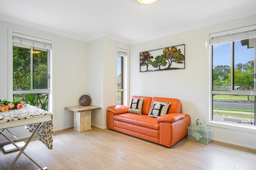 Photo of Livingroom in Jordan Springs