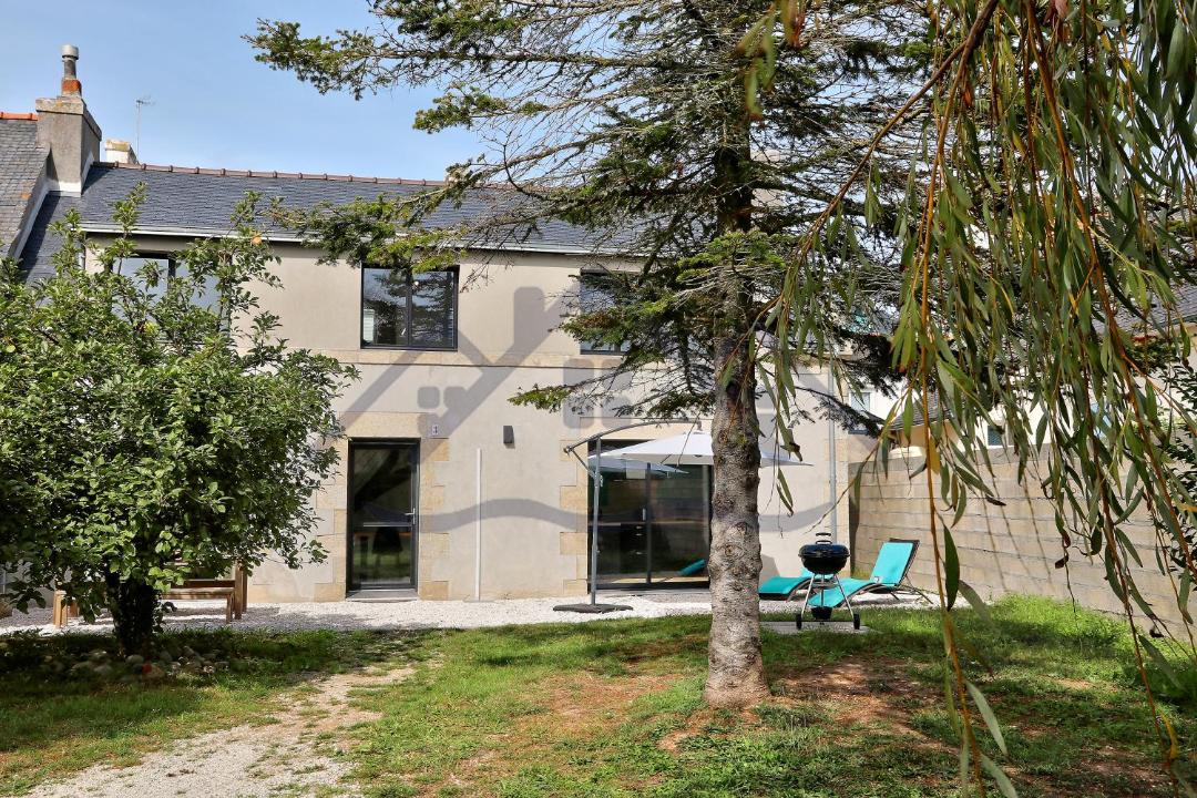 Photo of Buildings in Guilvinec