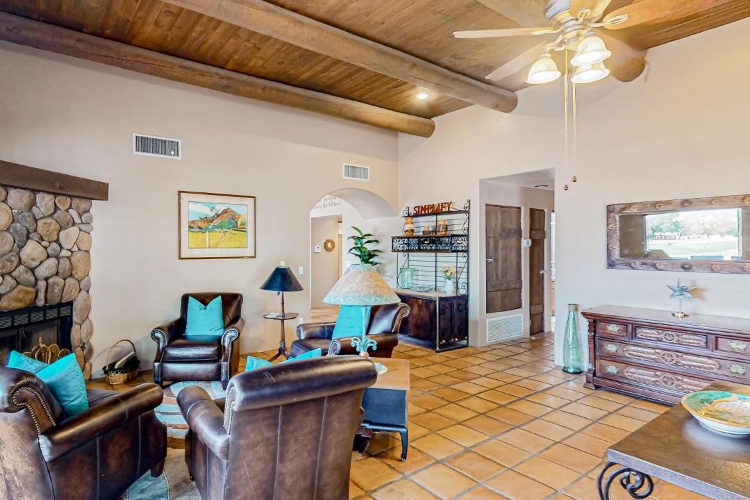 Photo of Livingroom in Forty Niners Country Club Estates