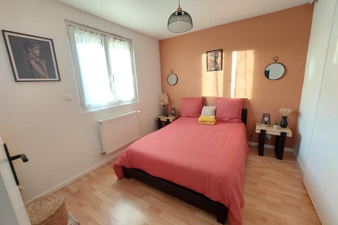 Photo of Bedroom in Dreux
