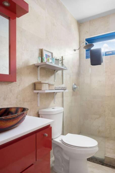 Photo of Bathroom in Ocean Park