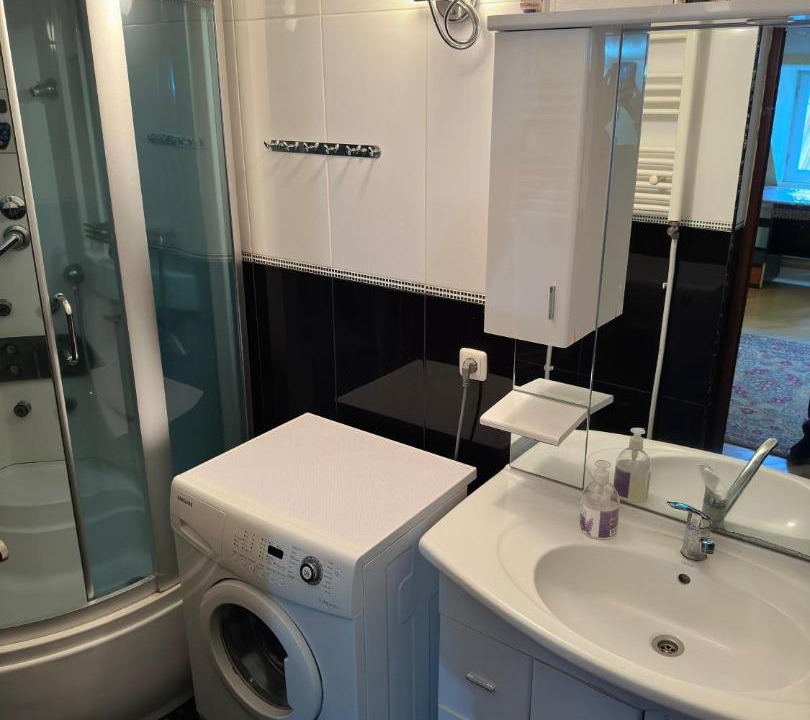 Photo of Bathroom in Erebuni