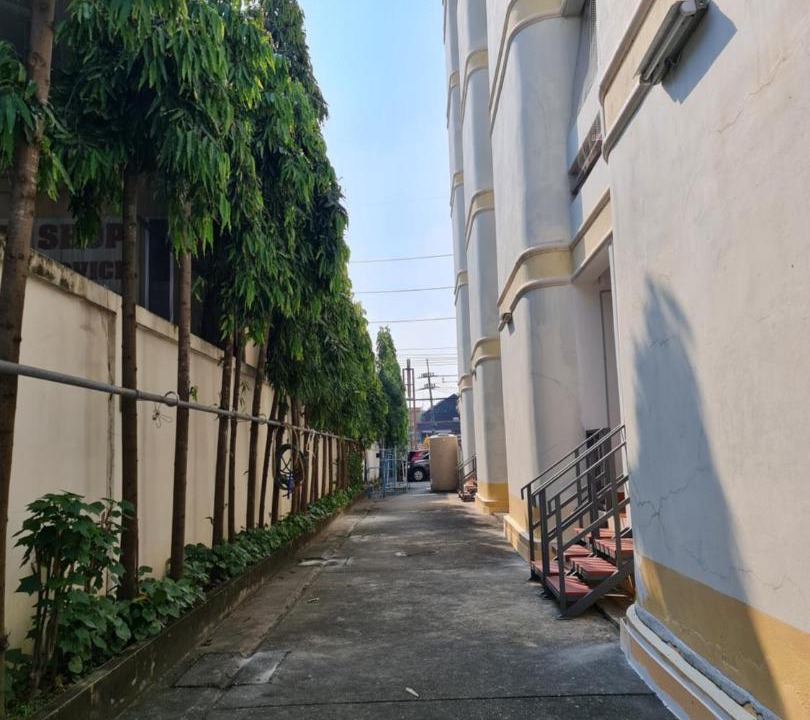 Photo of Buildings in Khu Khot