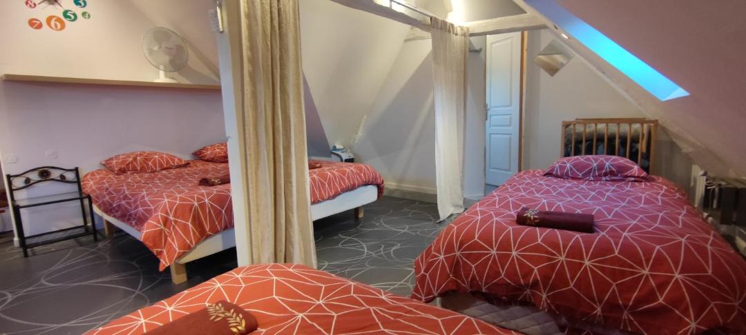 Photo of Bedroom in Beaumont-sur-Sarthe