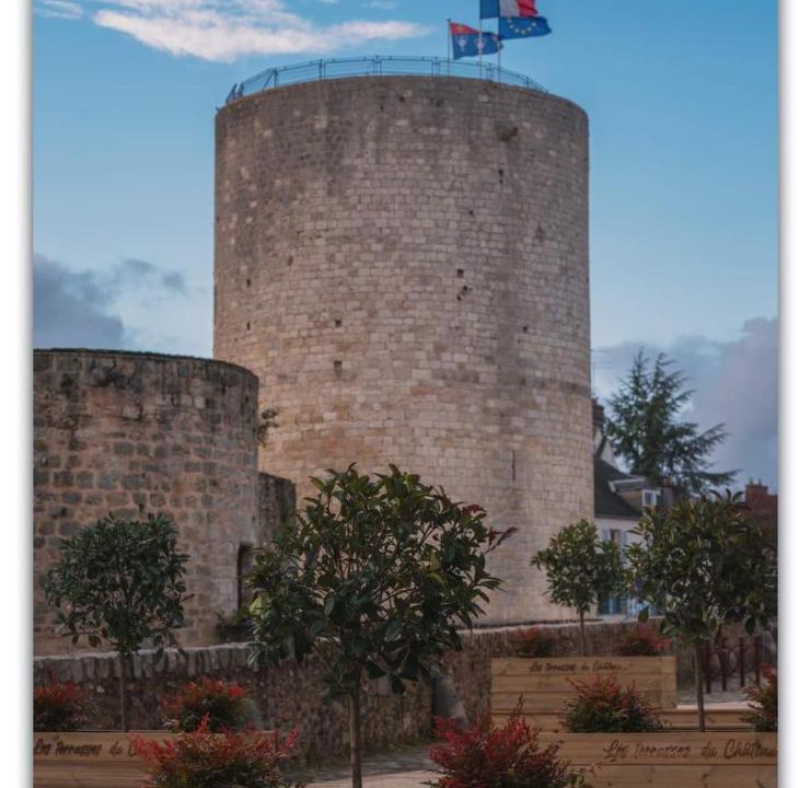 Photo of Buildings in Dourdan