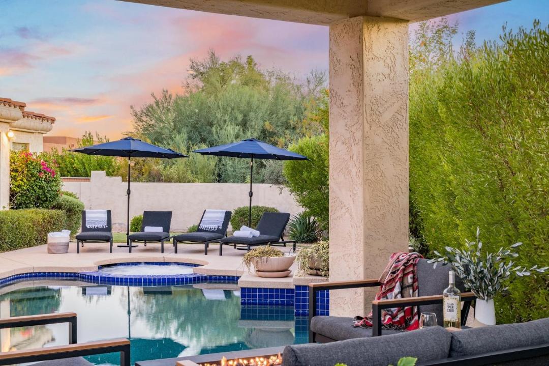 Photo of Others in Sonoran Hills