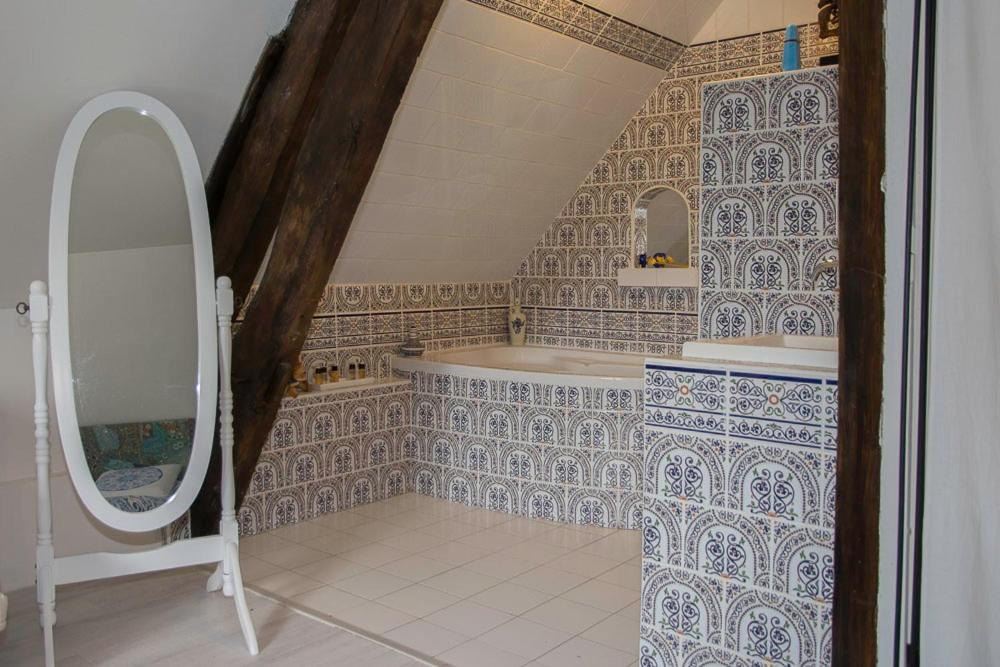 Photo of Bathroom in La Couture Boussey