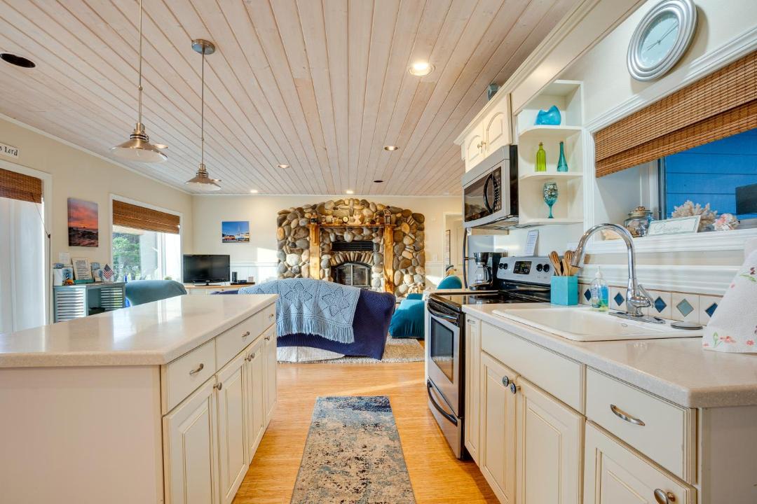 Photo of Kitchen in Port Orford