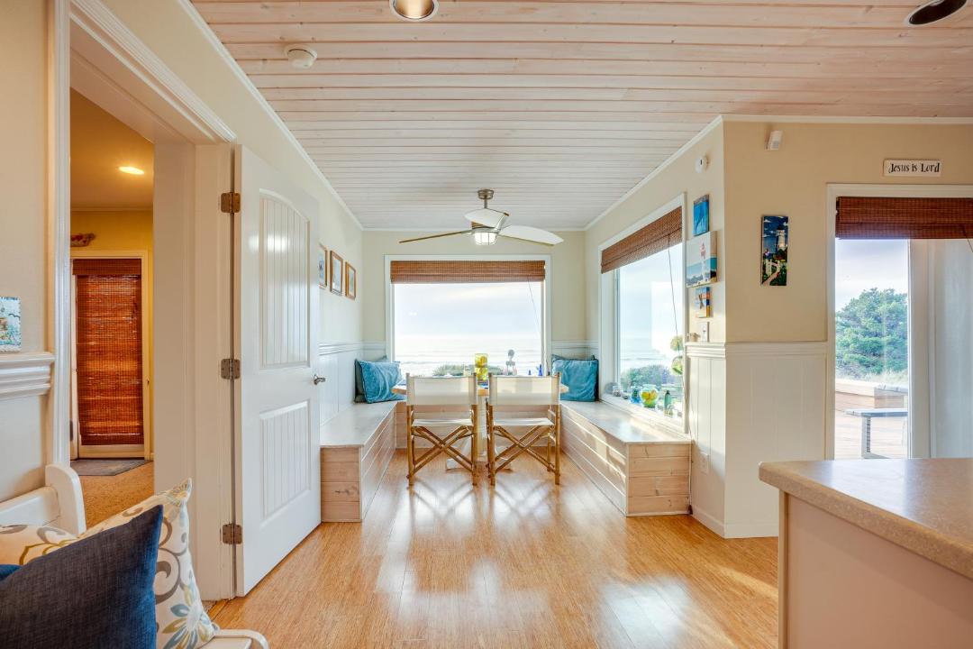 Photo of Livingroom in Port Orford