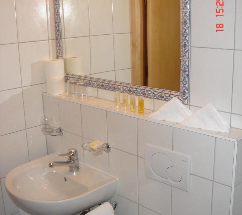 Photo of Bathroom in Ravaisch