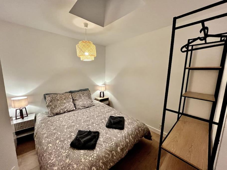 Photo of Bedroom in Nansouty-Saint-Genes