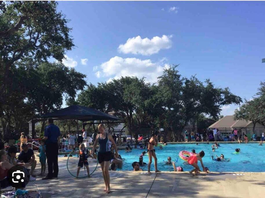 Photo of Others in Wetmore