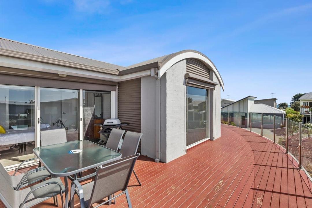 Photo of Patio Balcony in Indented Head